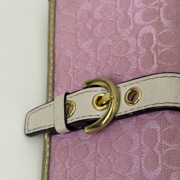 Send offers β’ Coach Pink/Purple Soho Set - Picture 9 of 14